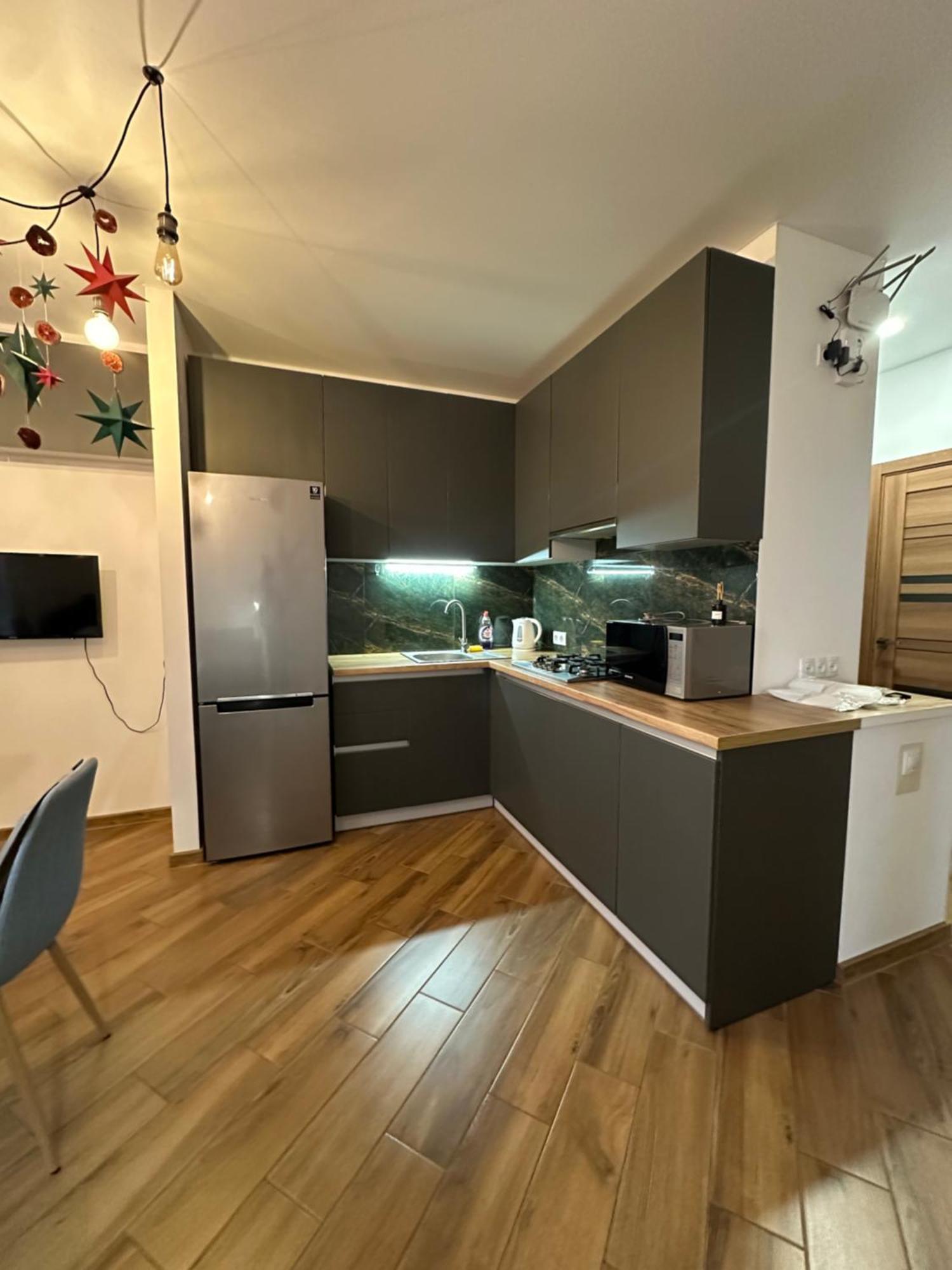 Avalon On Lypynskogo Street Apartment Lviv Exterior photo